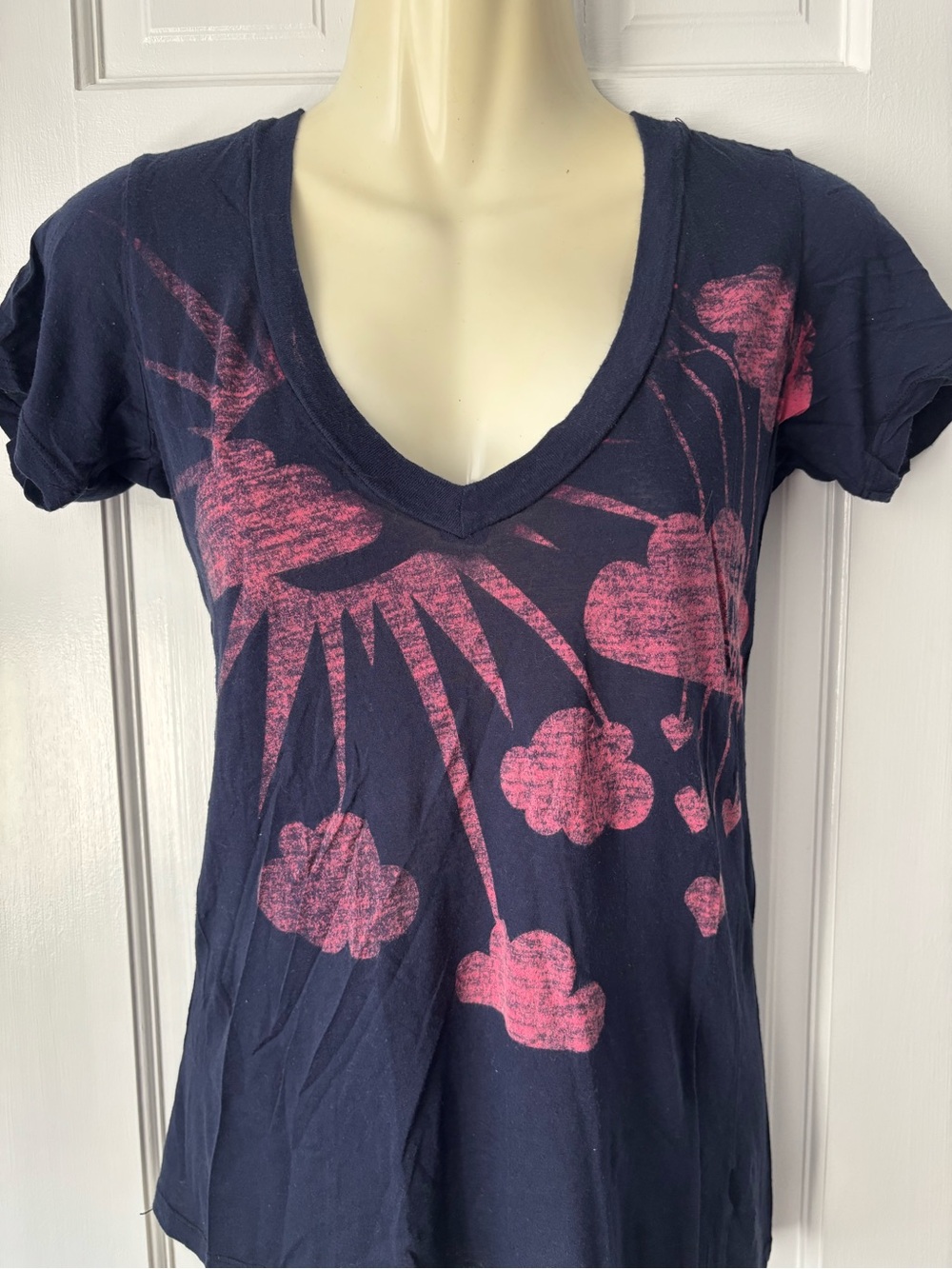 Vintage Truly Madly Deeply Navy V-Neck Tee ‘Let Love Shine’, size M